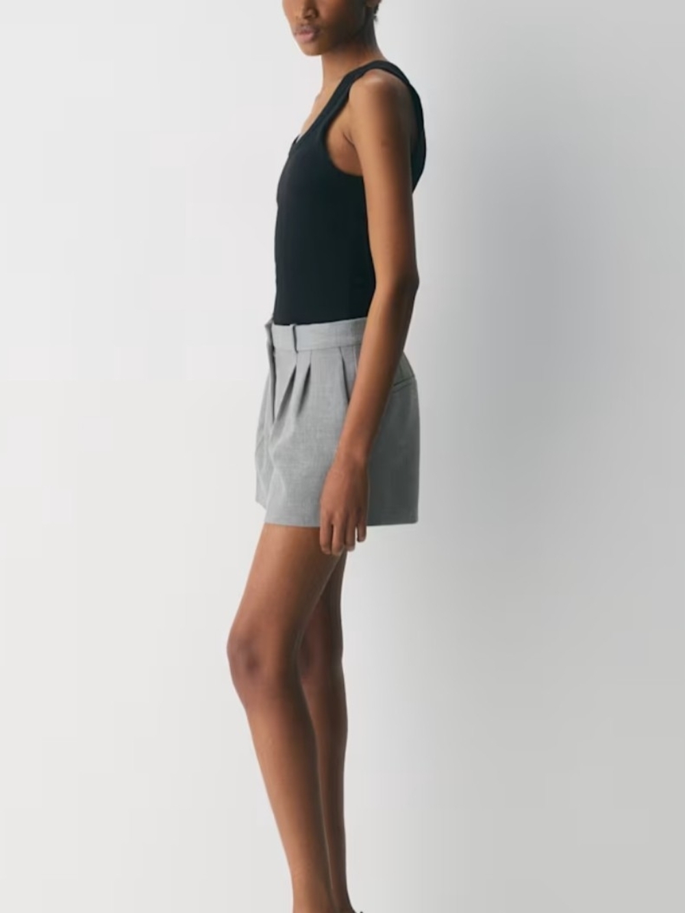 Babaton Pleated Mini Short